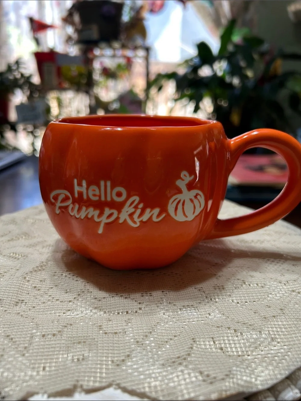 Coffee Tea Cup with “Hello Pumpkin” Get Ready for the’Ber Months w/ A New Cup